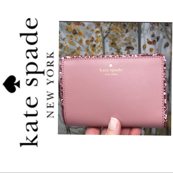 kate spade Handbags - NWT Kate spade Tellie wallet